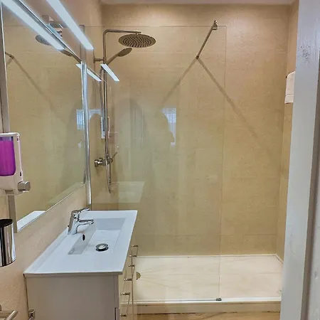 Skol 242 Excellent One Bedroom With Sea Views