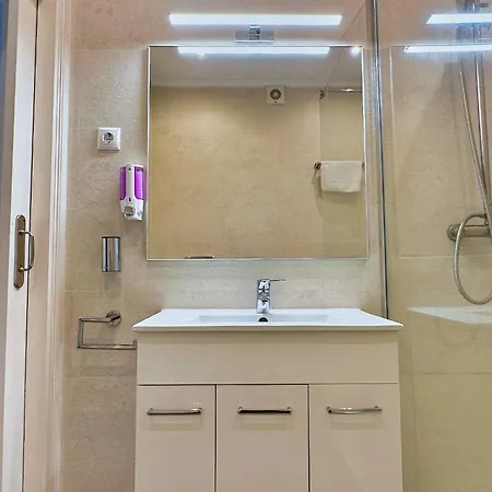 Skol 242 Excellent One Bedroom With Sea Views * Marbella