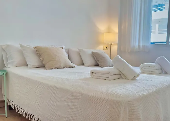 아파트 Skol 242 Excellent One Bedroom With Sea Views