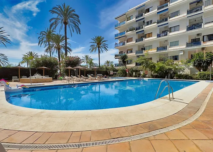 Skol 242 Excellent One Bedroom With Sea Views 마르베야