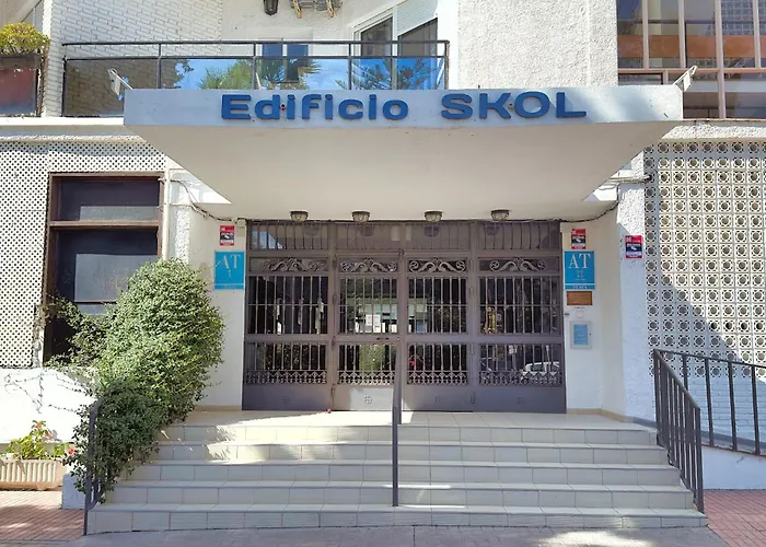 Skol 242 Excellent One Bedroom With Sea Views マルベーリャ