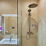 Skol 242 Excellent One Bedroom With Sea Views Apartmán *